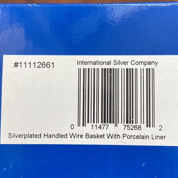 NIB International Silver serving tray with liner - Picture 2 of 10